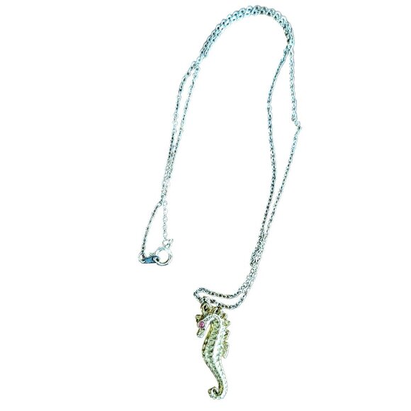 Vintage Seahorse Necklace - Picture 3 of 4